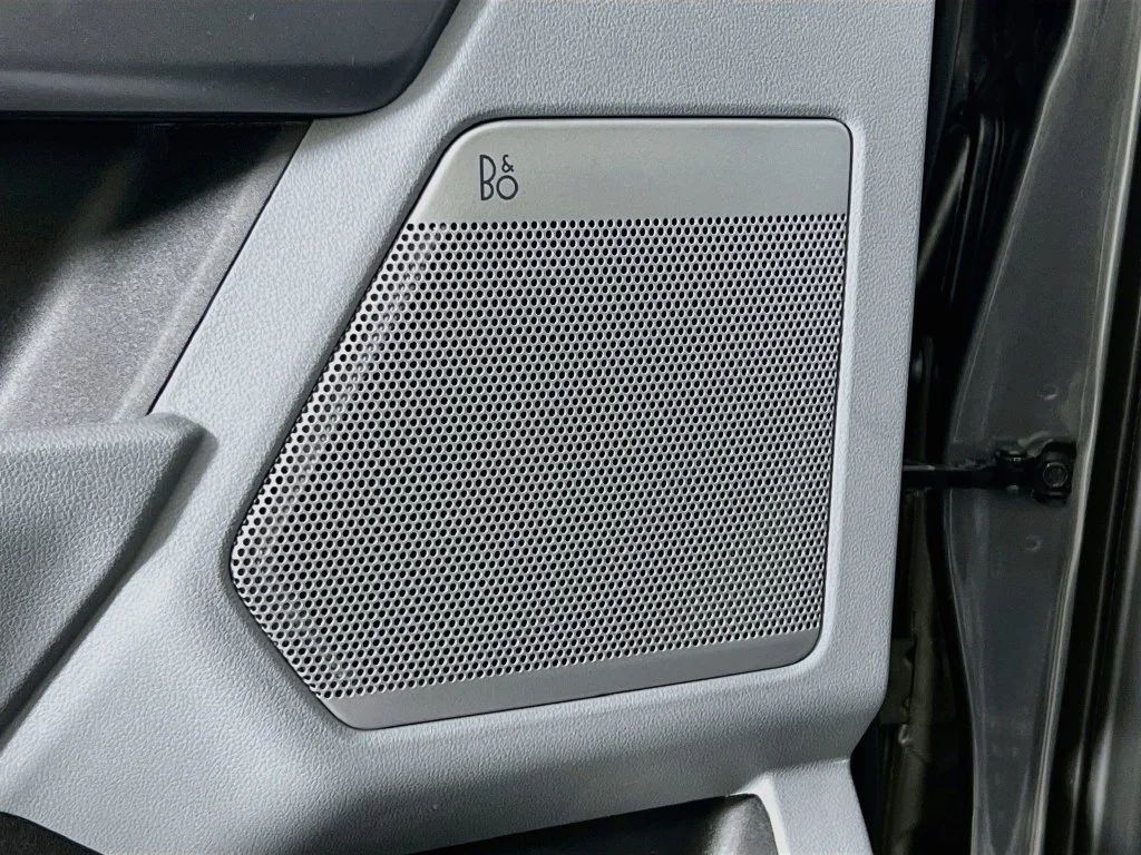 New 2027 Carbonized Gray Metallic Ford XLT image 12