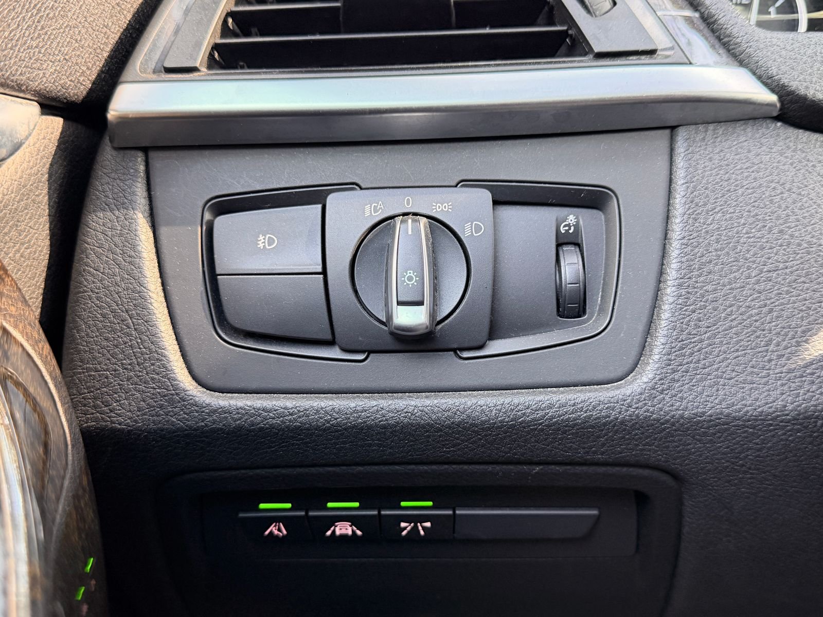 Used 2014 White Metallic BMW 428i xDrive image 15