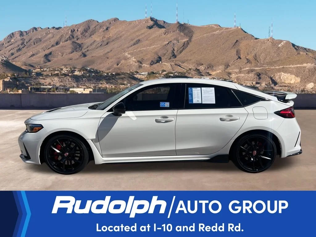Used 2025 White Honda  image 3