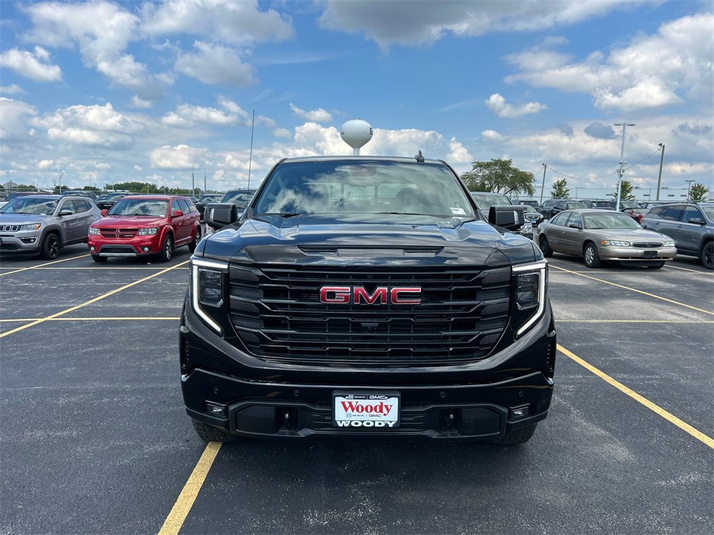 2026 GMC SIERRA - Image 2