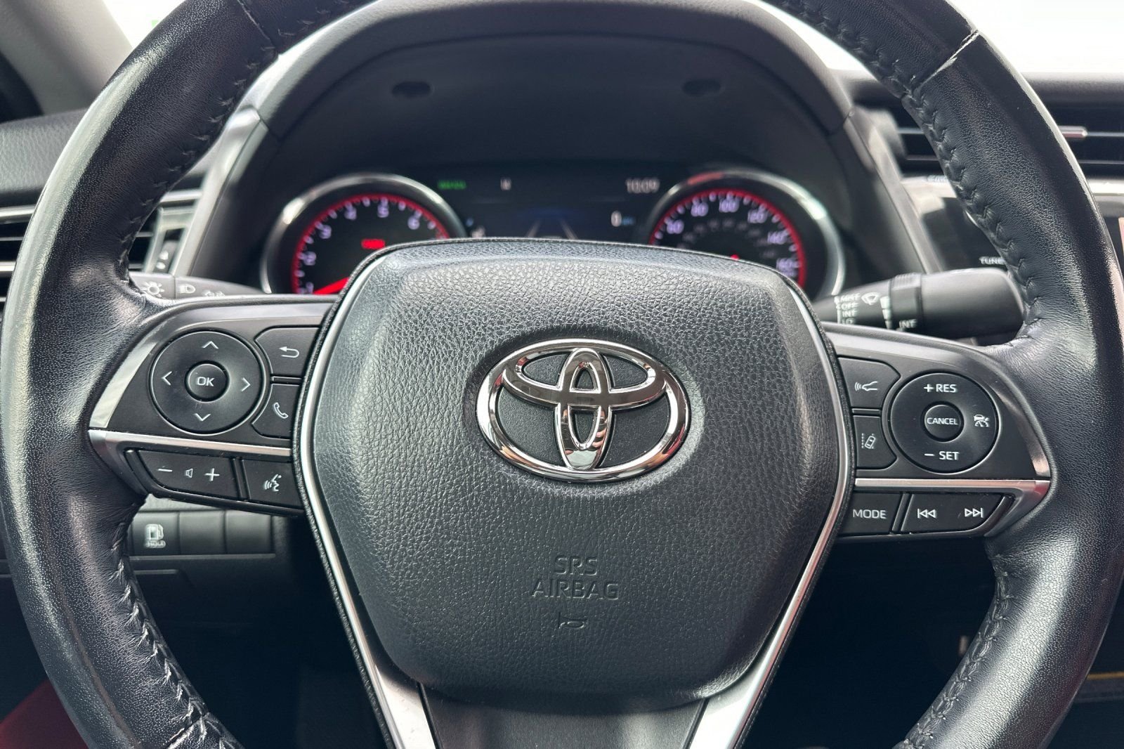 Used 2019 Beige Toyota XSE image 23