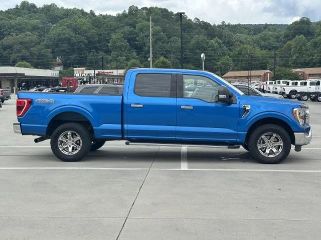 Used 2021 Velocity Blue Metallic Ford XLT image 22