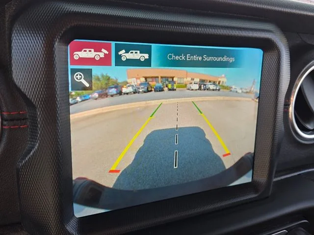 Used 2020 White Jeep Rubicon image 23