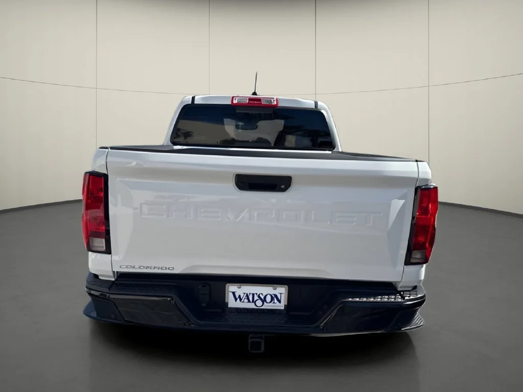 New 2026 Summit White Chevrolet Trail Boss image 4