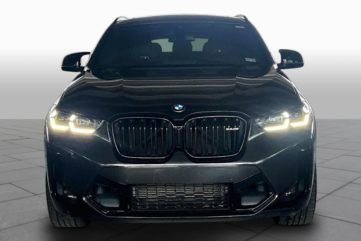 Used 2023 Dark Graphite Metallic BMW  image 3