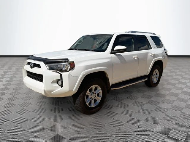 Used 2017 Super White Toyota SR5 image 3