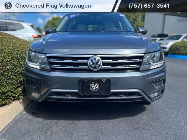 Used 2019 Platinum Gray Metallic Volkswagen 2.0T SEL 4Motion image 13