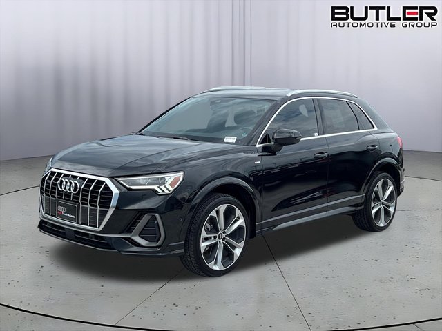 2021 Audi Q3 S line Premium Plus