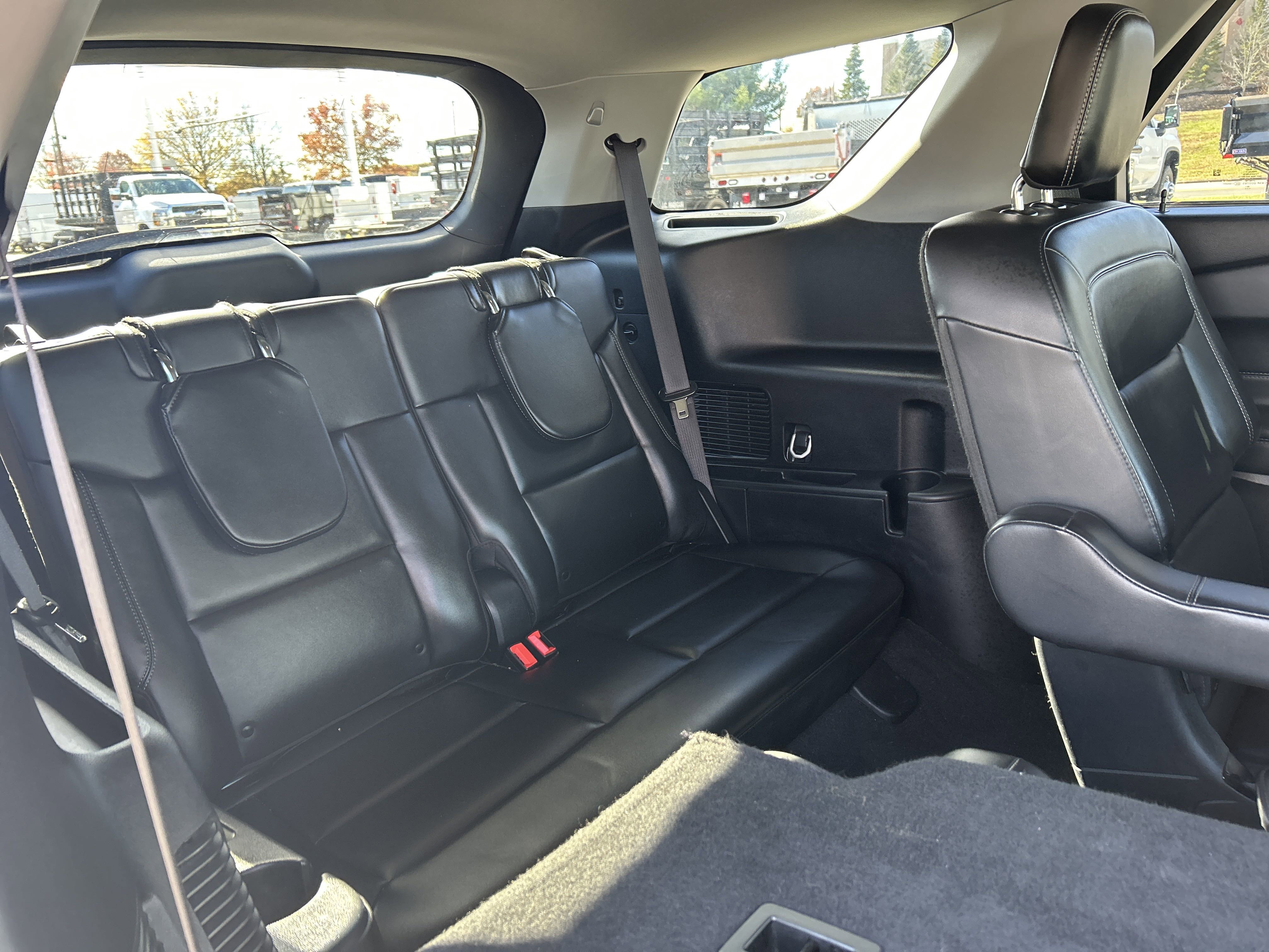 2023 Ford Explorer XLT - Photo 12