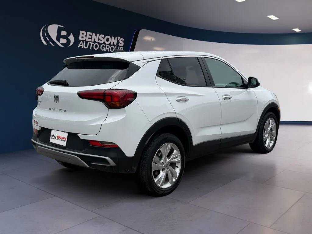 Used 2025 White Buick Preferred image 5