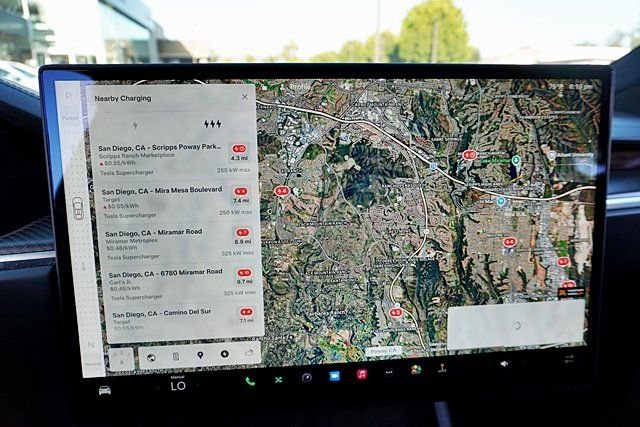 Used 2022 Black Tesla Plaid image 36
