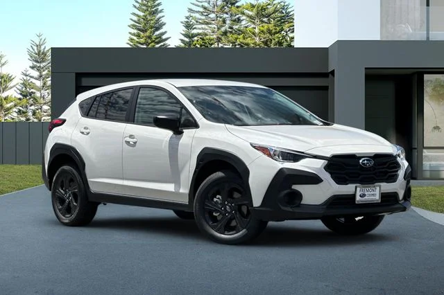 New 2026 CRYSTAL WHITE PEARL Subaru Base image 2