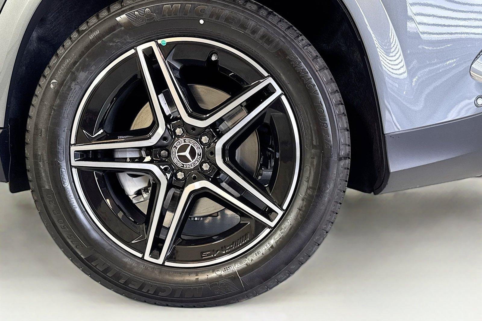 New 2026 Selenite Grey Metallic Mercedes-Benz GLE 450 image 29