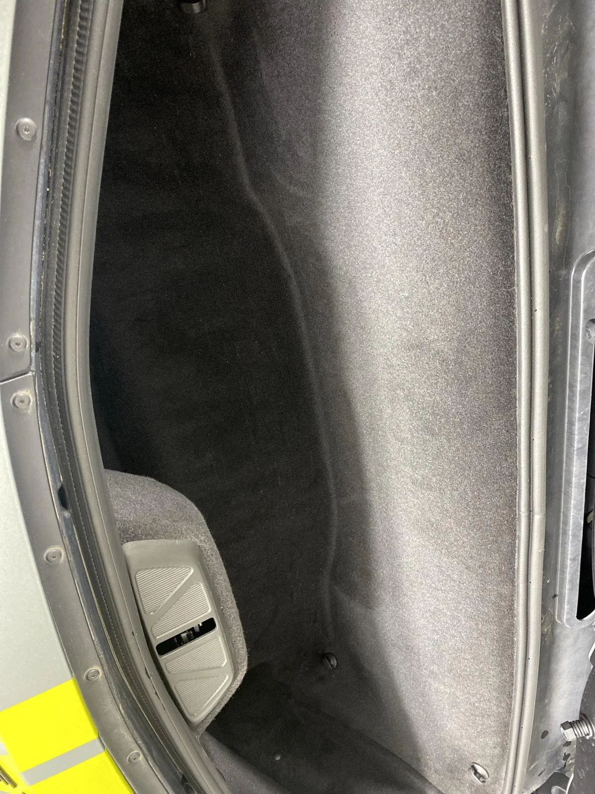 Used 2023 Hypersonic Gray Metallic Chevrolet 2LT image 25