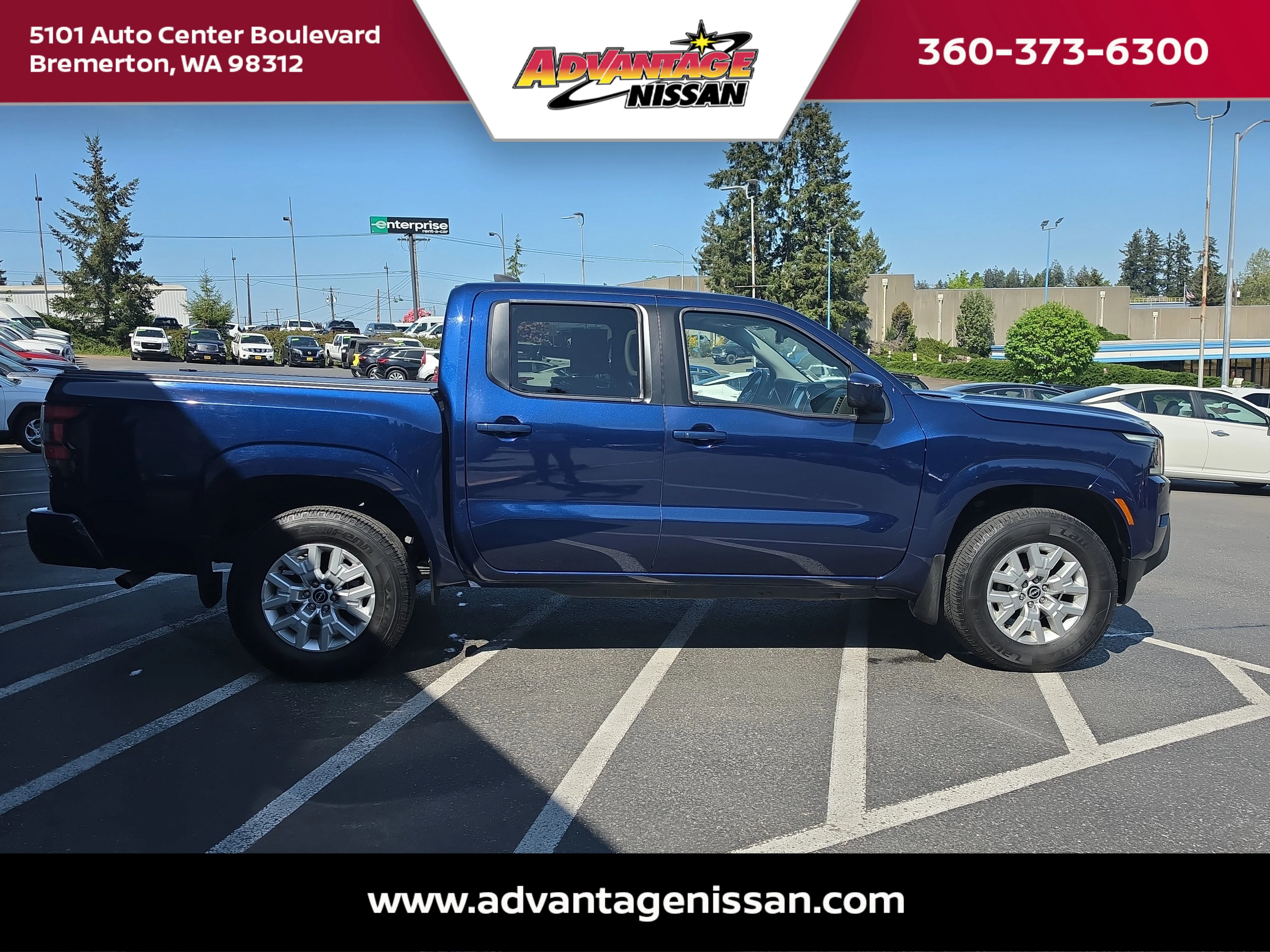 Used 2023 Deep Blue Pearl Nissan SV image 7