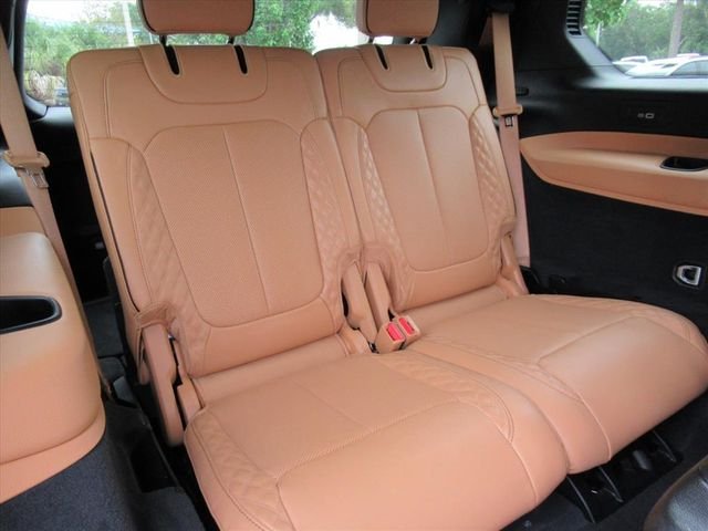 Used 2023 Gray Jeep Summit image 35