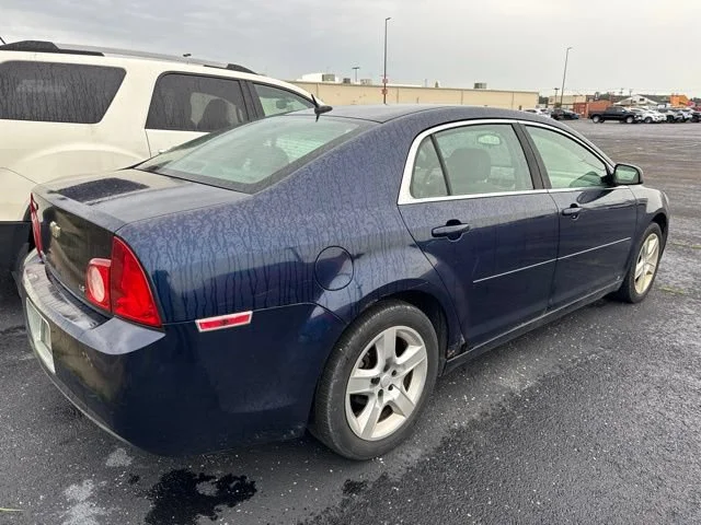 Used 2009 Imperial Blue Metallic Chevrolet LS w/1LS image 4