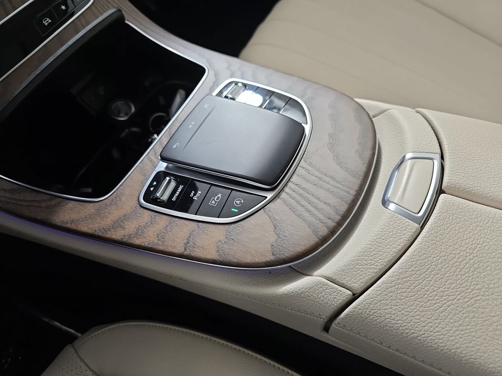 Used 2021 Polar White Mercedes-Benz E 350 image 28