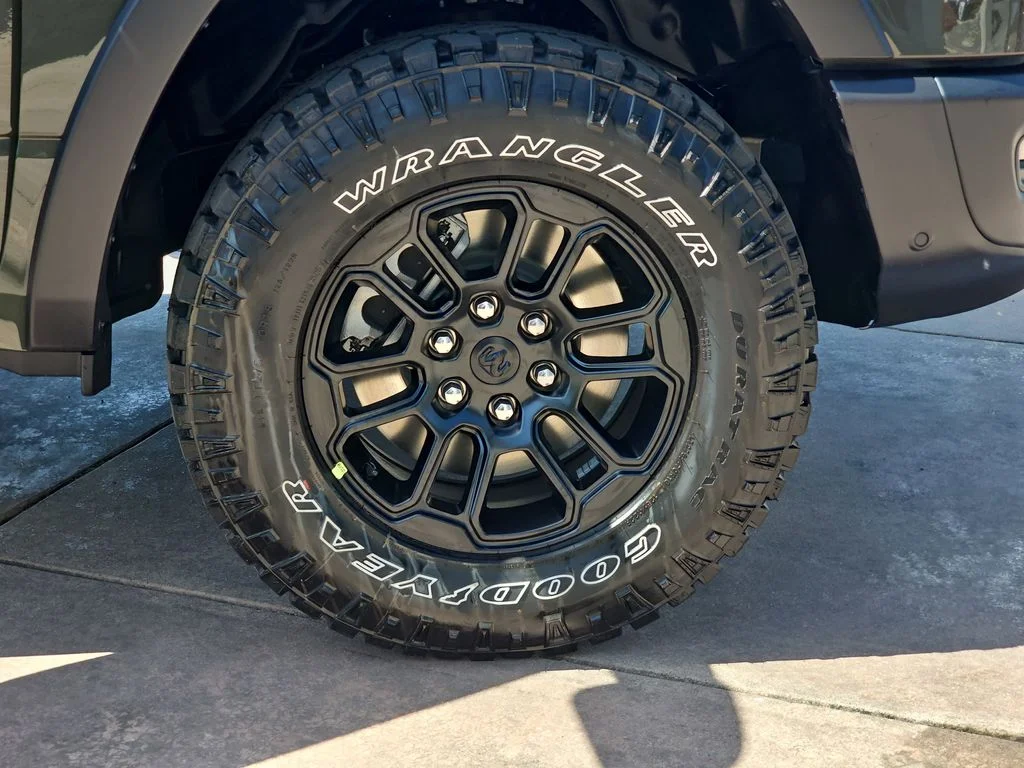 New 2026 Tank Exterior Paint RAM Rebel image 39
