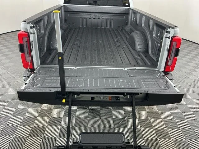 New 2026 Avalanche Ford Platinum image 8