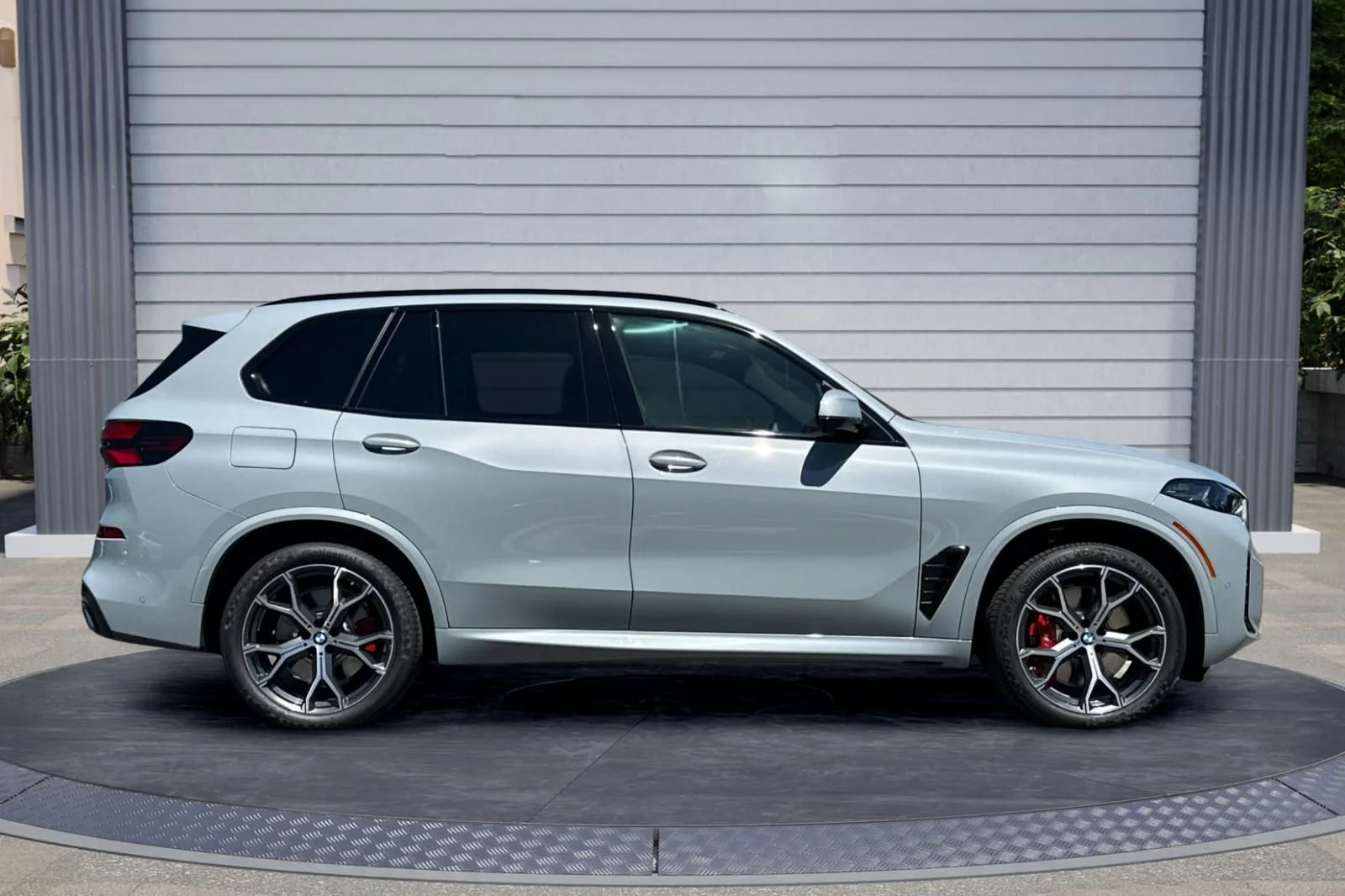New 2026 Brooklyn Grey Metallic BMW xDrive50e image 3