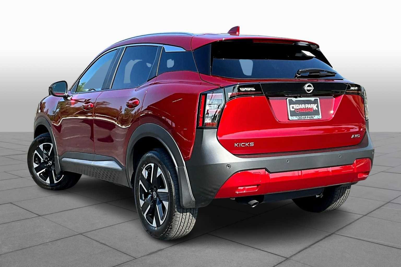 Certified Used 2025 Scarlet Ember Tintcoat Nissan SV image 12