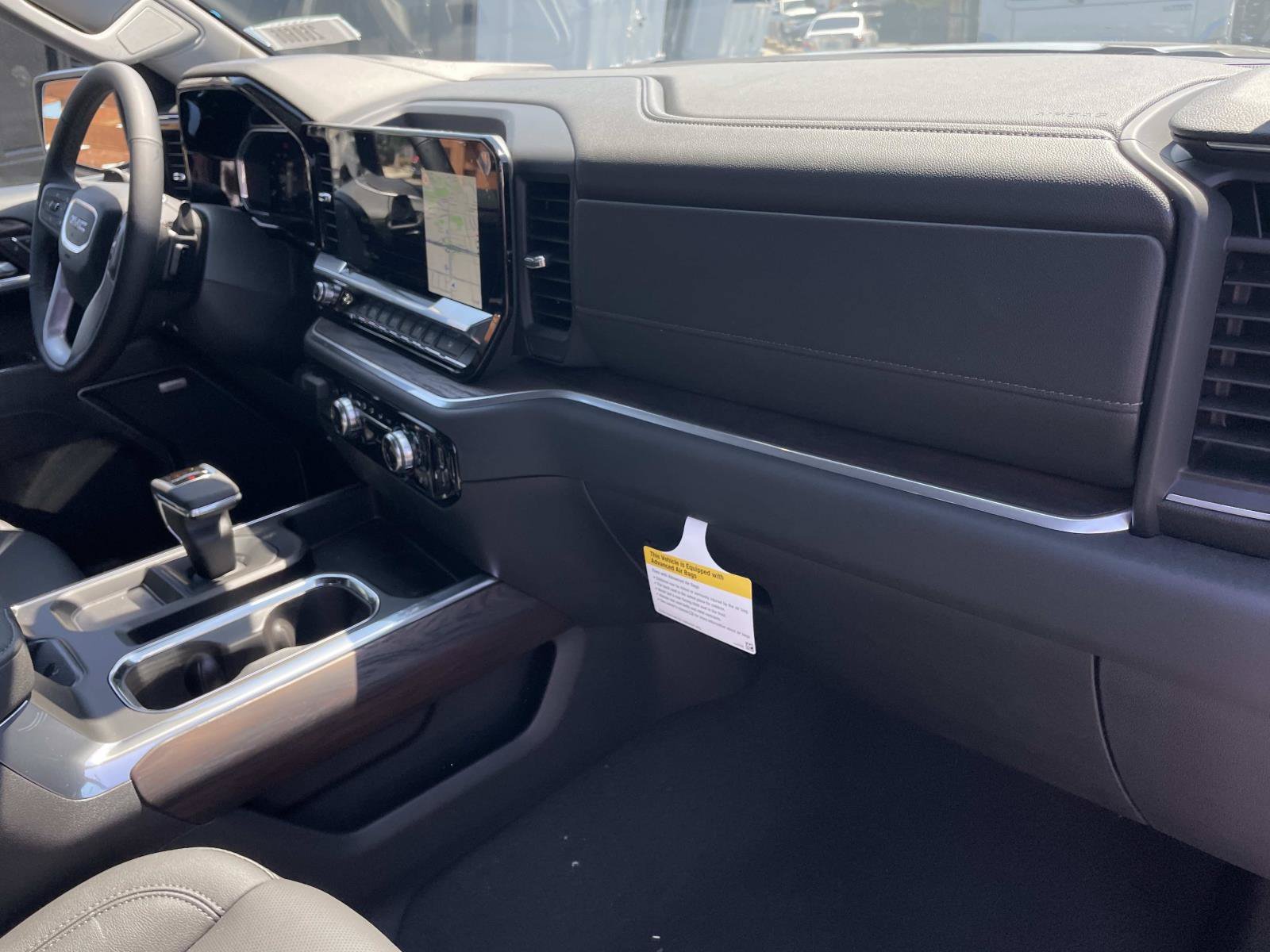 2026 GMC Sierra 1500 SLT - Photo 29