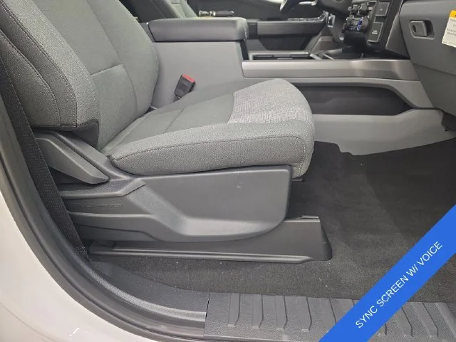 New 2026 Oxford White Ford F-250® XLT image 12