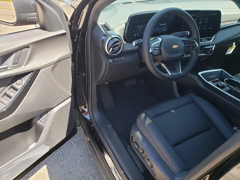 Used 2026 Black Chevrolet LT image 13