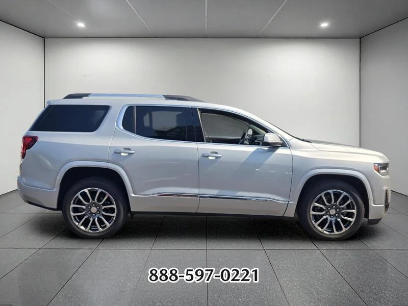 Used 2020 Quicksilver Metallic GMC Denali image 6