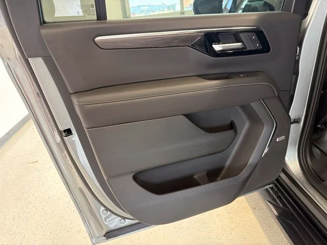New 2027 Sterling Gray Metallic Chevrolet Premier image 52