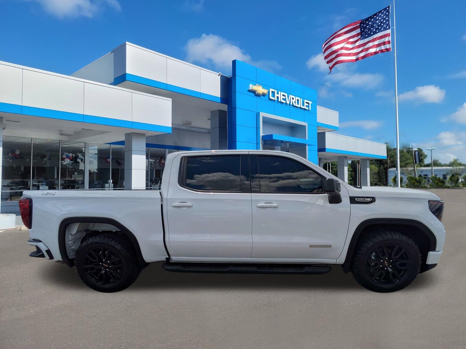 Used 2023 Summit White GMC Elevation image 4