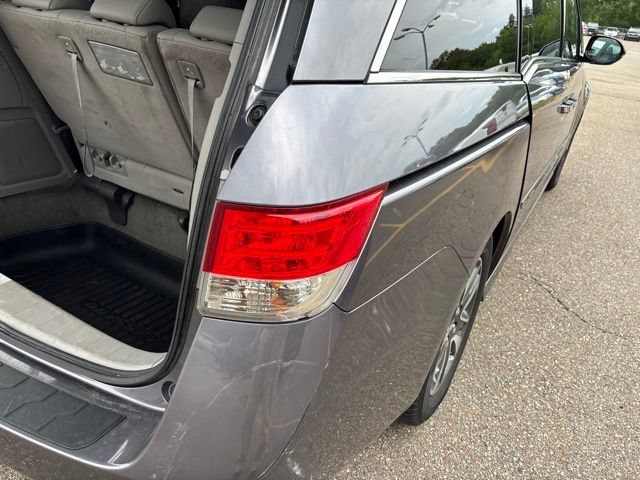 Used 2015 Modern Steel Metallic Honda Touring Elite image 8