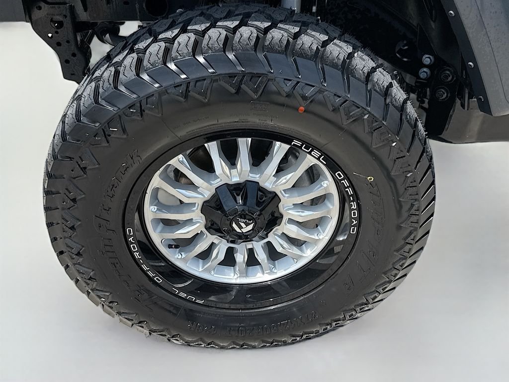 Used 2026 Black Clearcoat Jeep Sport image 30