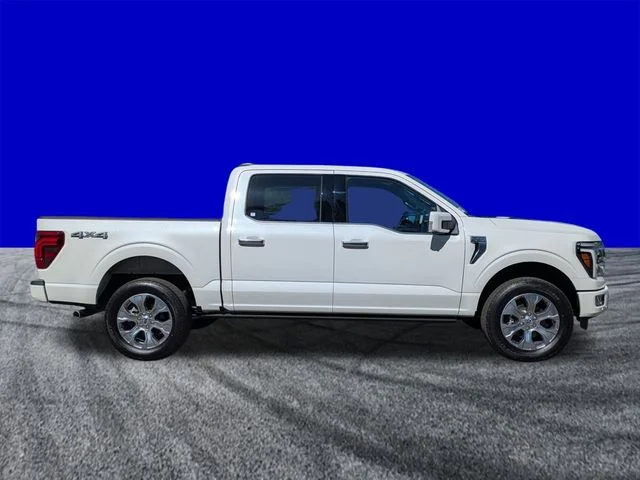 New 2026 Star White Metallic Tri-Coat Ford Platinum® image 3