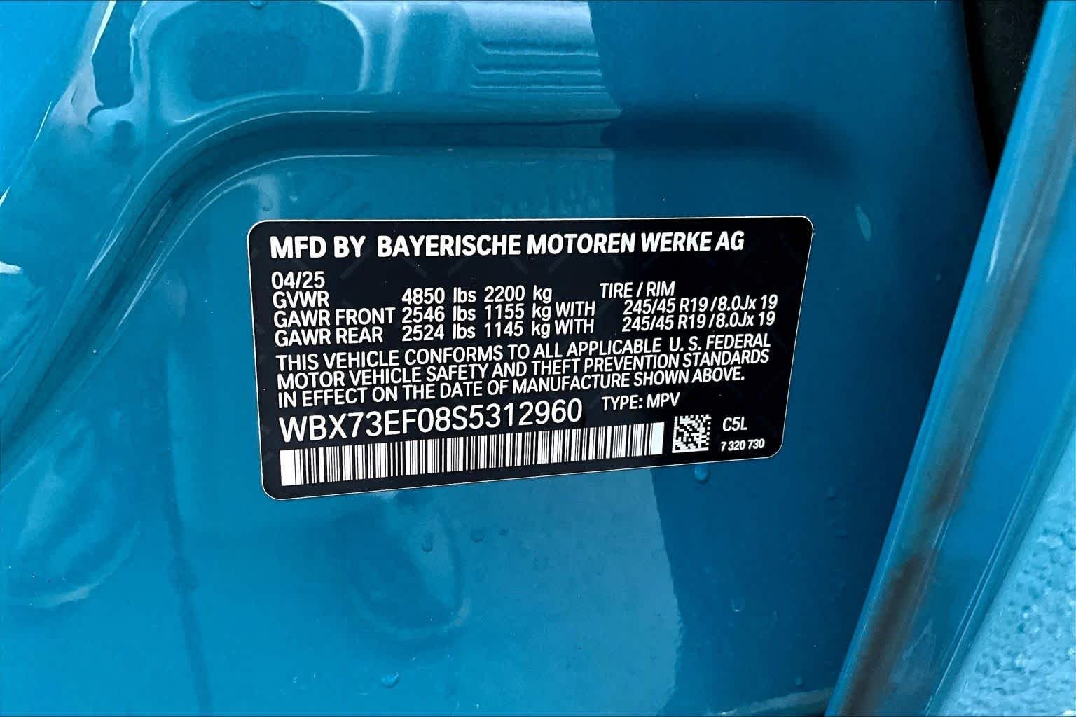 Certified Used 2025 Blue Bay Lagoon Metallic BMW xDrive28i image 35