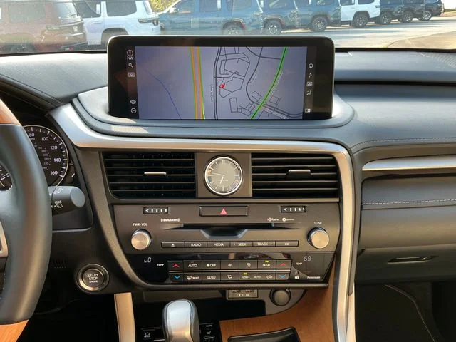 2022 Lexus RX 350 - Photo 19
