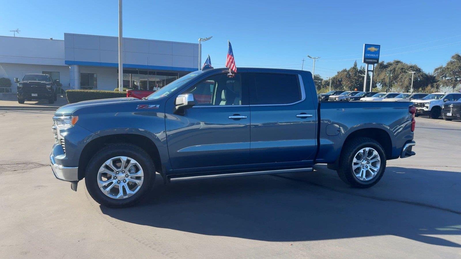 2024 Chevrolet Silverado 1500 LTZ - Photo 7