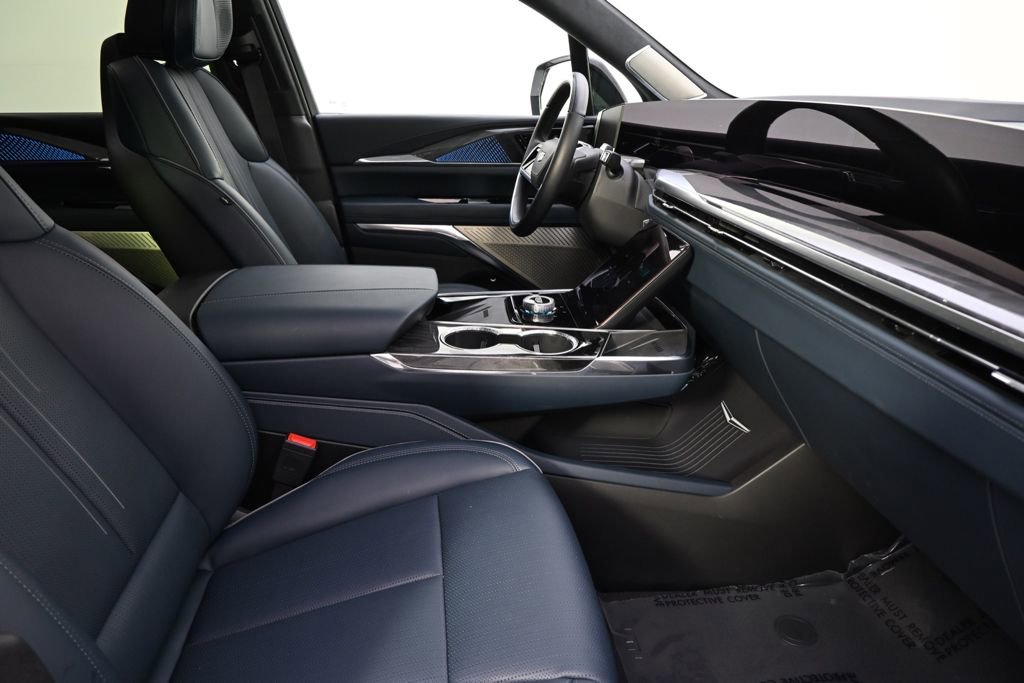 2025 Cadillac Escalade IQ Sport 2 - Photo 16