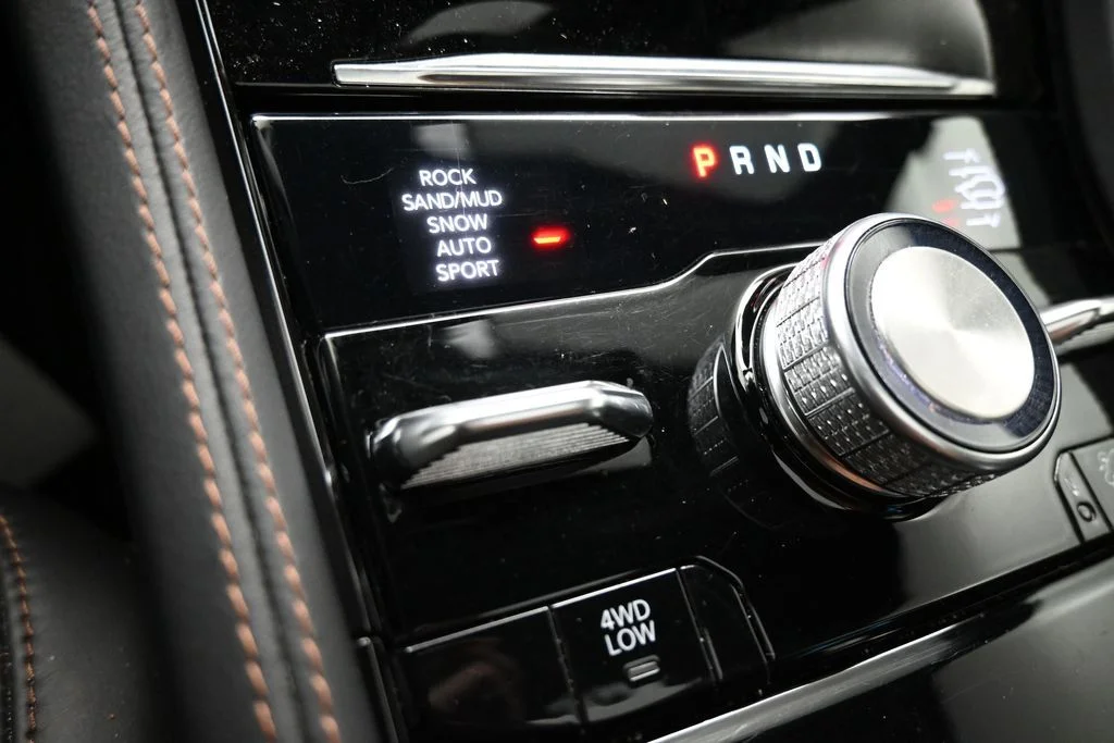 Used 2023 White Jeep Summit image 26