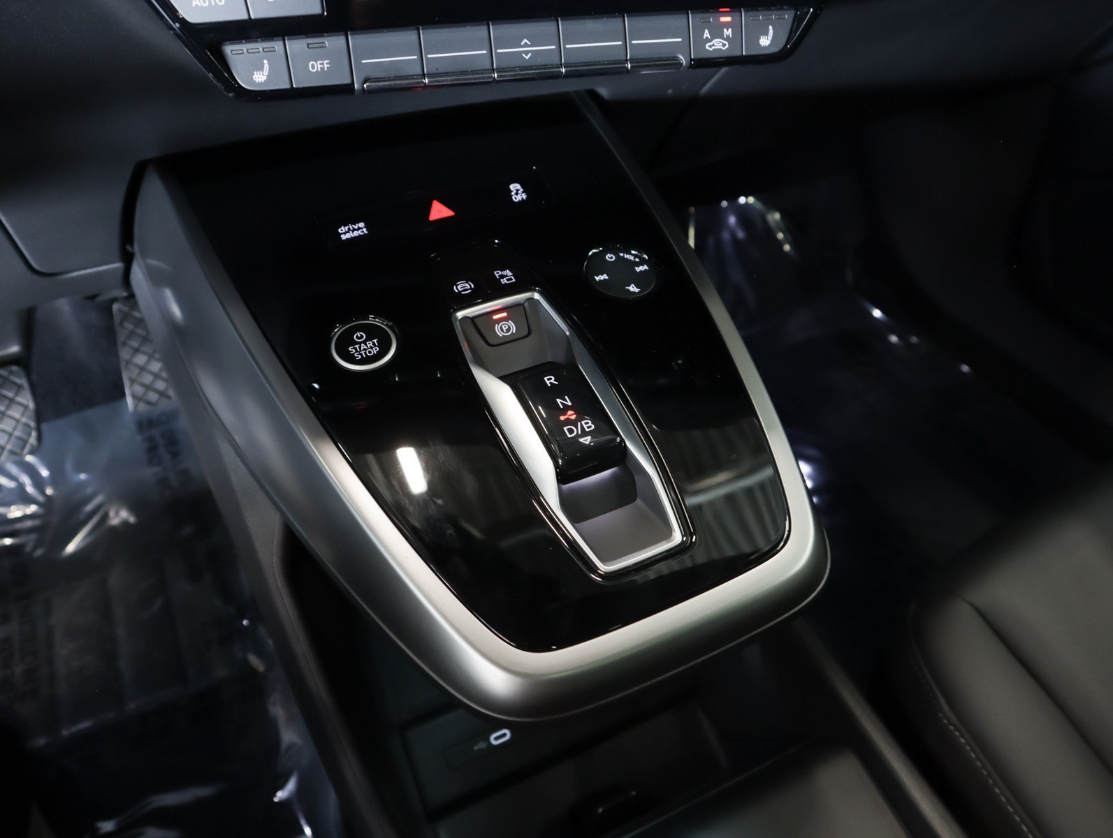 Used 2023 Glacier White Metallic Audi Premium Plus image 21