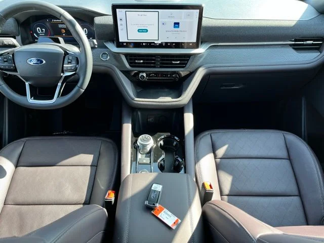 New 2026 Agate Black Metallic Ford Platinum™ image 9