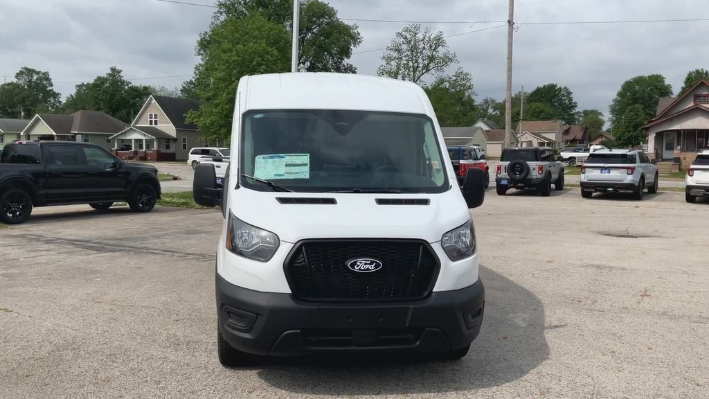 New 2026 Oxford White Ford Cargo Van image 7