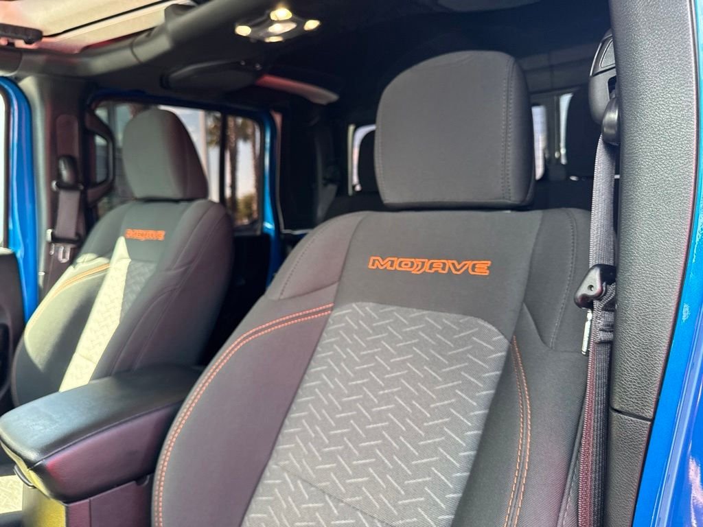 Used 2023 Blue Jeep Mojave image 15