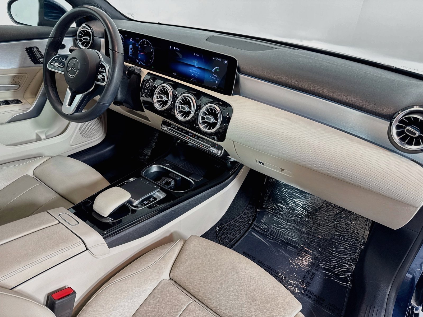 Used 2019 Denim Blue Metallic Mercedes-Benz A 220 image 28