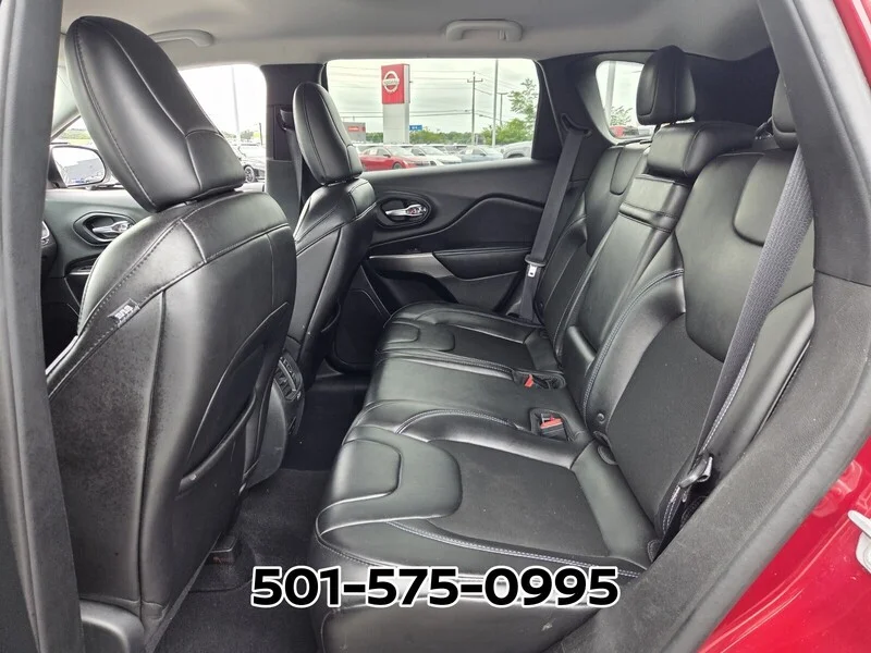 Used 2019 Velvet JEEP LATITUDE PLUS FWD image 10