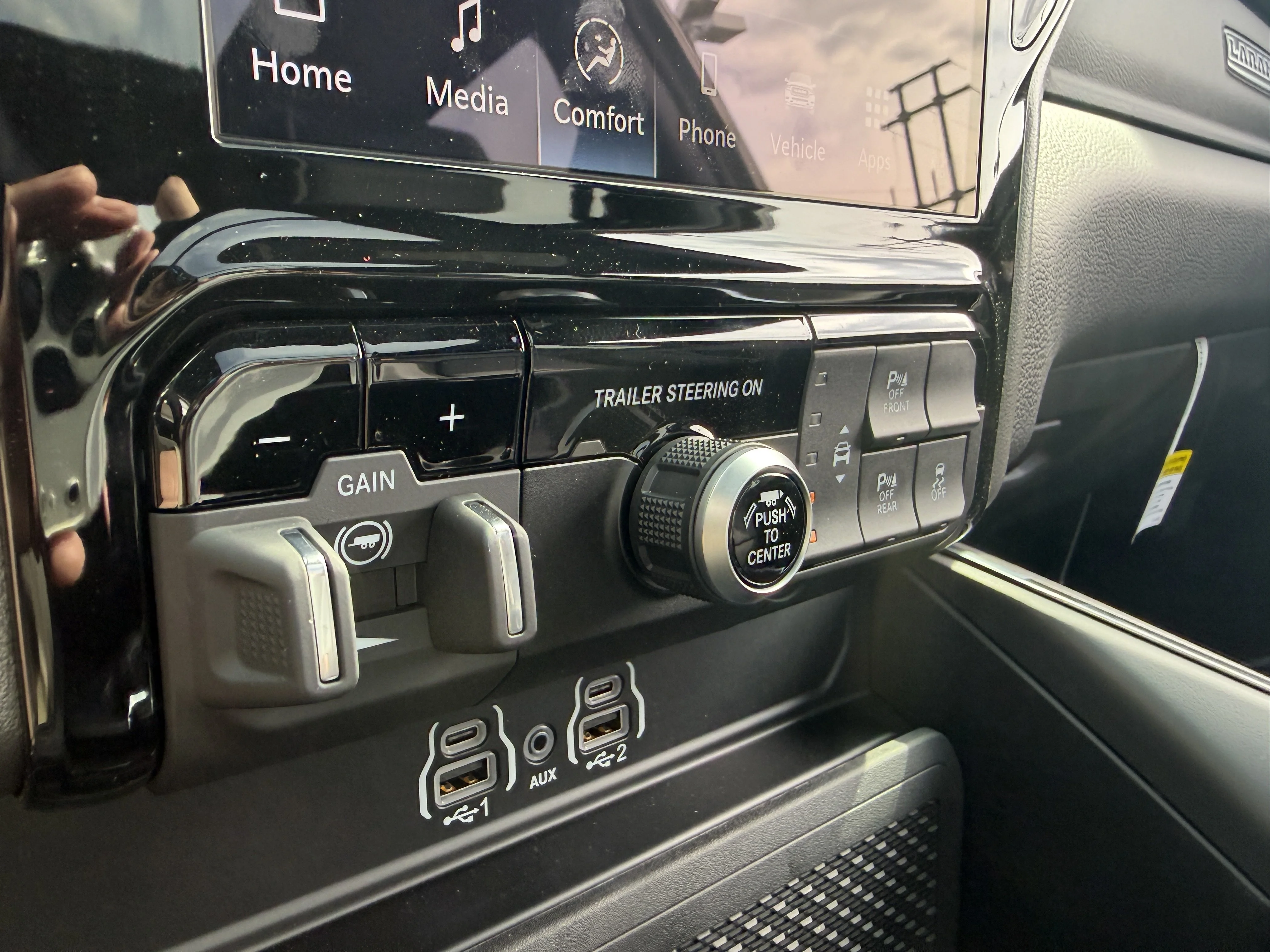 New 2026 Forged Blue Metallic Exterior Paint RAM Laramie image 43