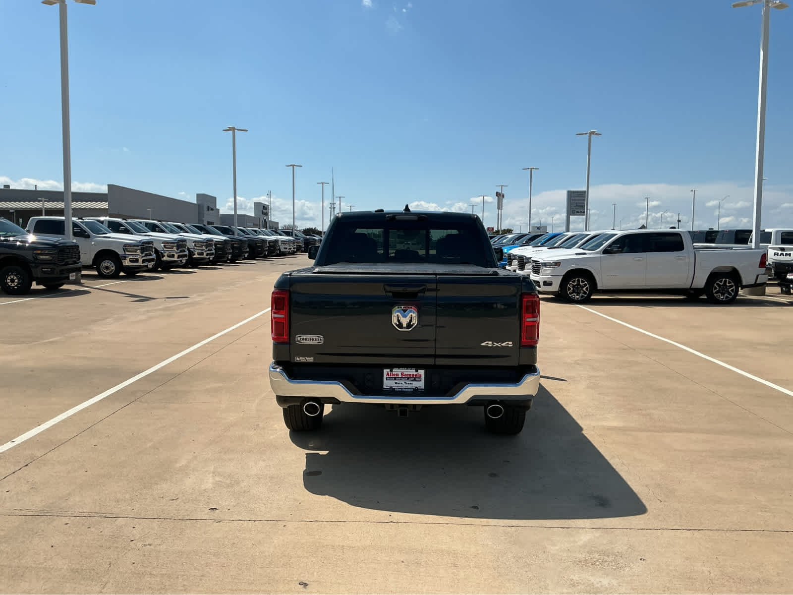 2026 RAM 1500 Limited Longhorn - Photo 8