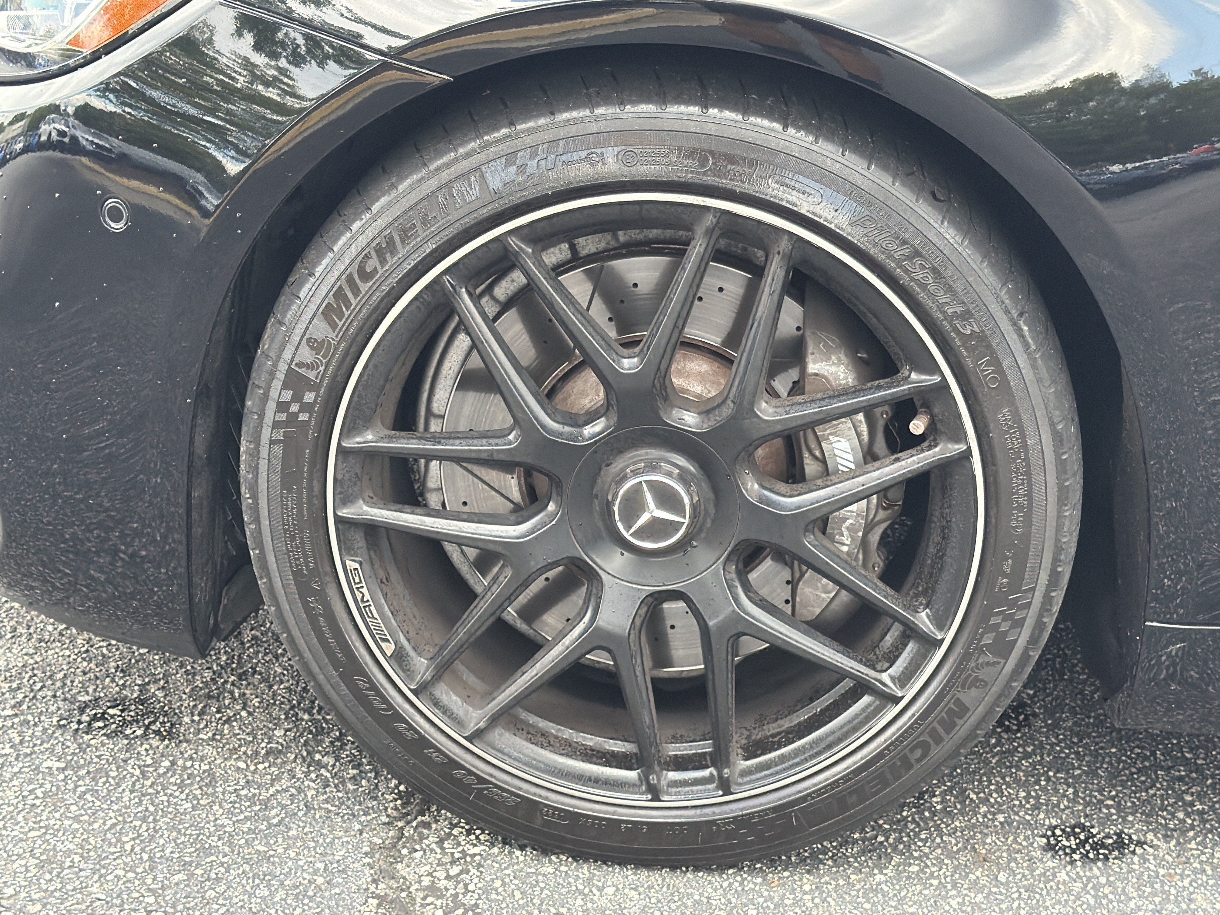 Used 2020 Black Mercedes-Benz AMG® S 63 image 32