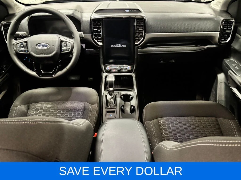 Used 2025 Black Ford XLT image 12